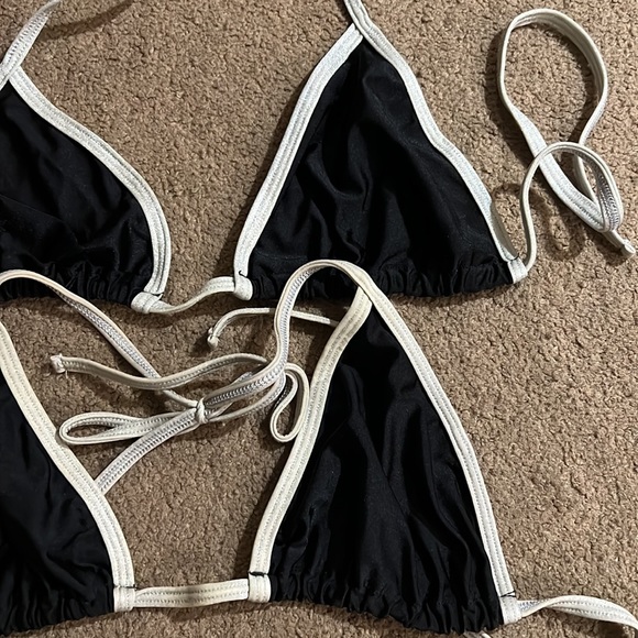 LOT 2 American Apparel String Triangle Bikini Tops Slide Black w/Metallic Silver - Picture 3 of 8